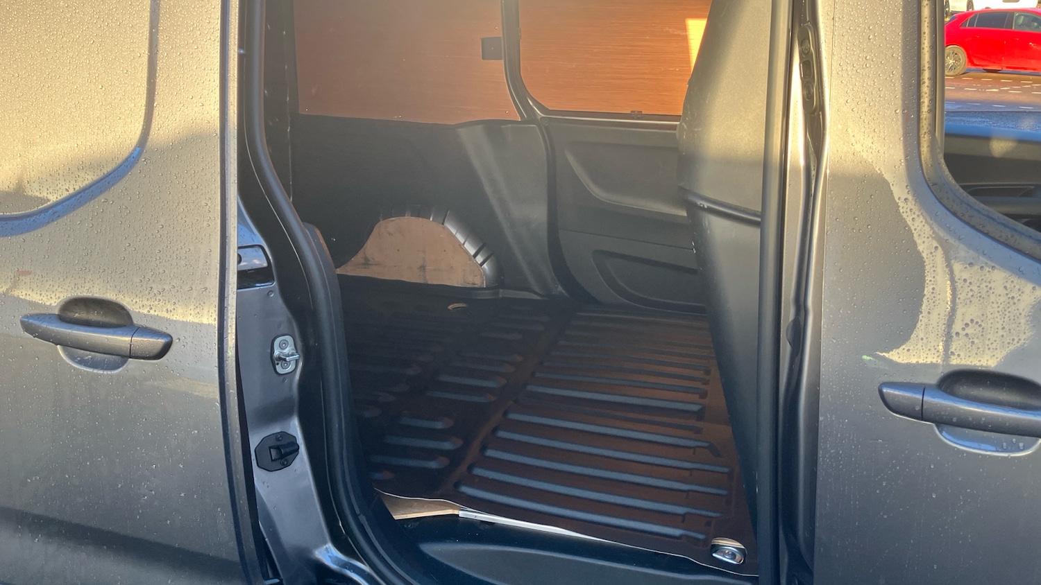 Used Toyota ProAce 2022 for sale - 77297069: Photo 12