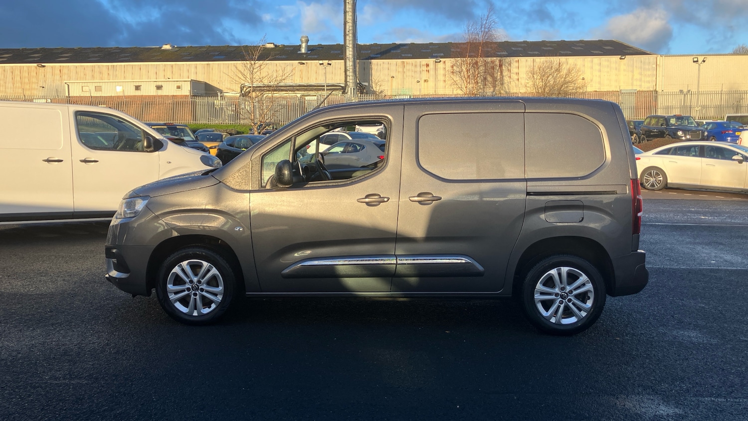 Used Toyota ProAce 2022 for sale - 77297069: Photo 17