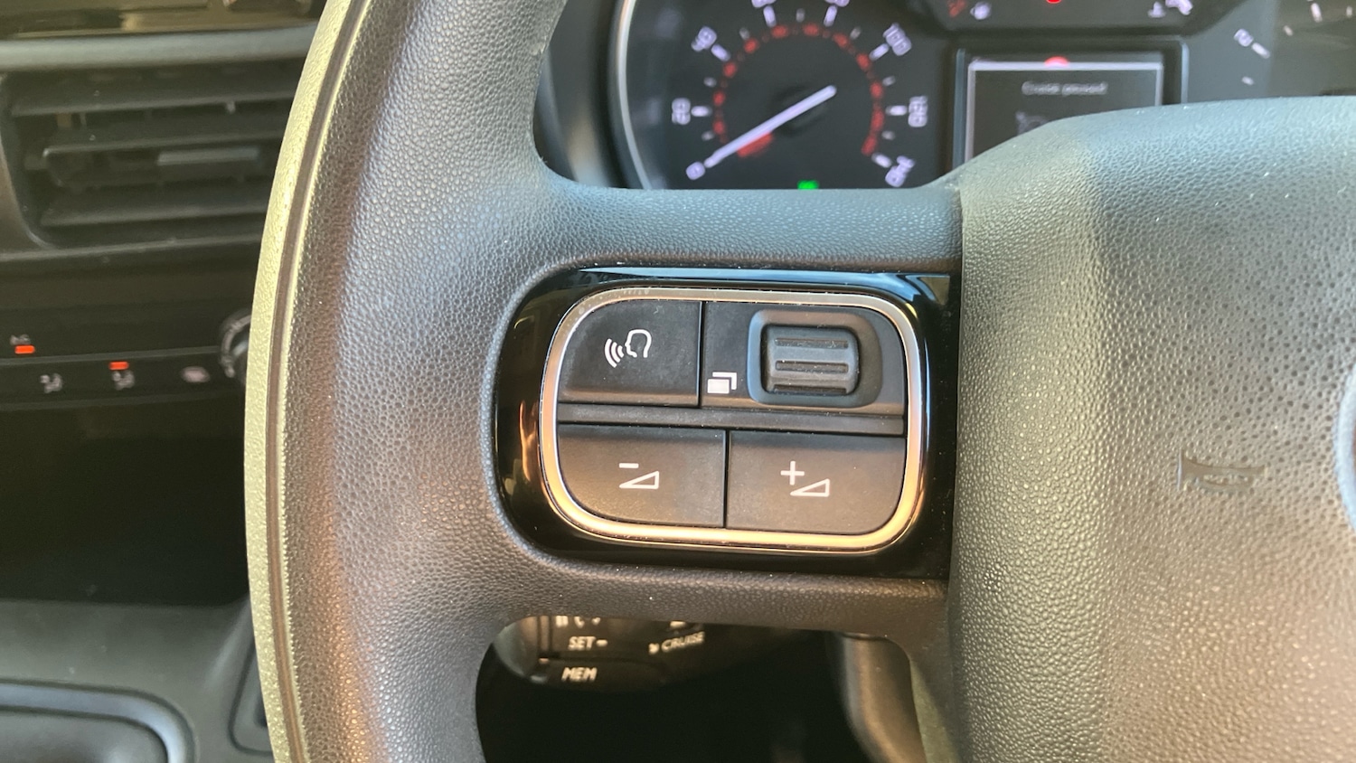 Used Toyota ProAce 2022 for sale - 77297069: Photo 33