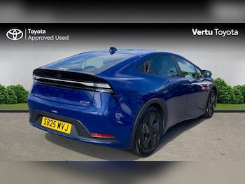 Used Toyota Prius 2025 for sale - 79228950: Photo