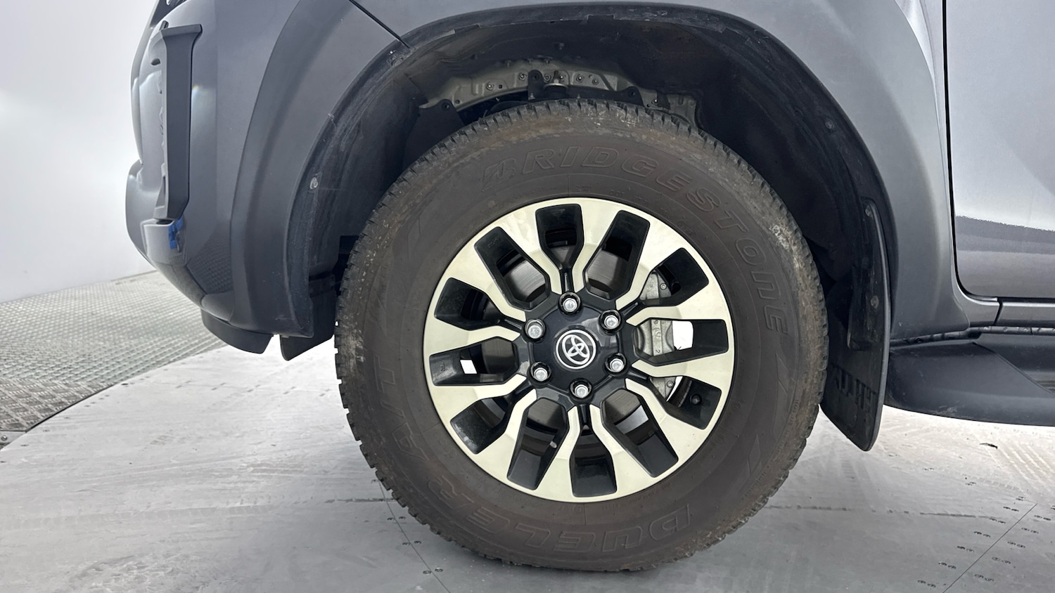 Used Toyota Hilux 2023 for sale - 77530141: Photo 18