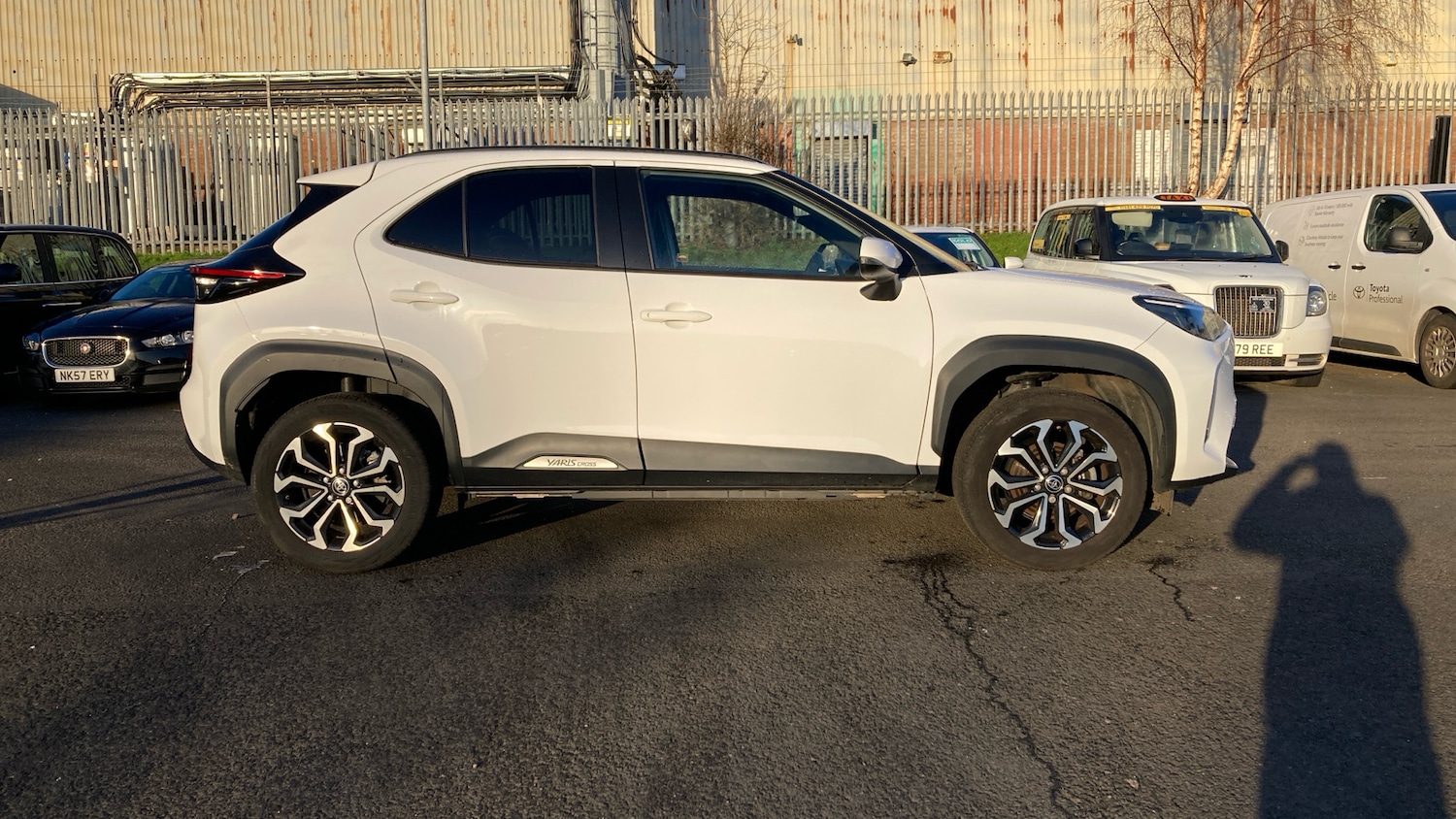 Used Toyota Yaris Cross 2024 for sale - 77086461: Photo 16