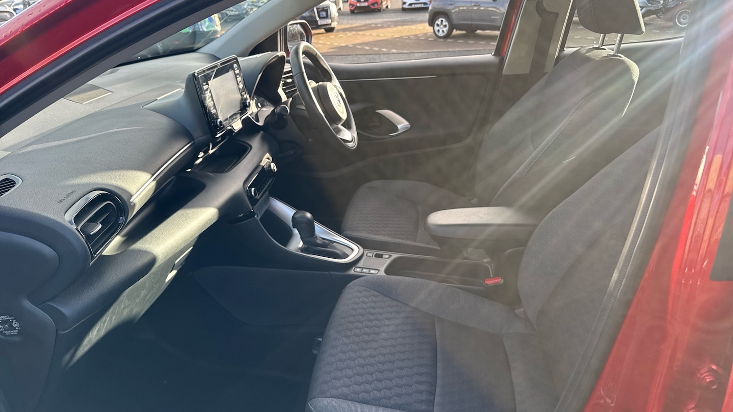 Used Toyota Yaris 2022 for sale - 76637270: Photo 10