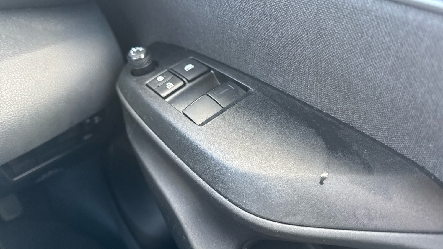 Used Toyota Yaris 2022 for sale - 76637270: Photo 24