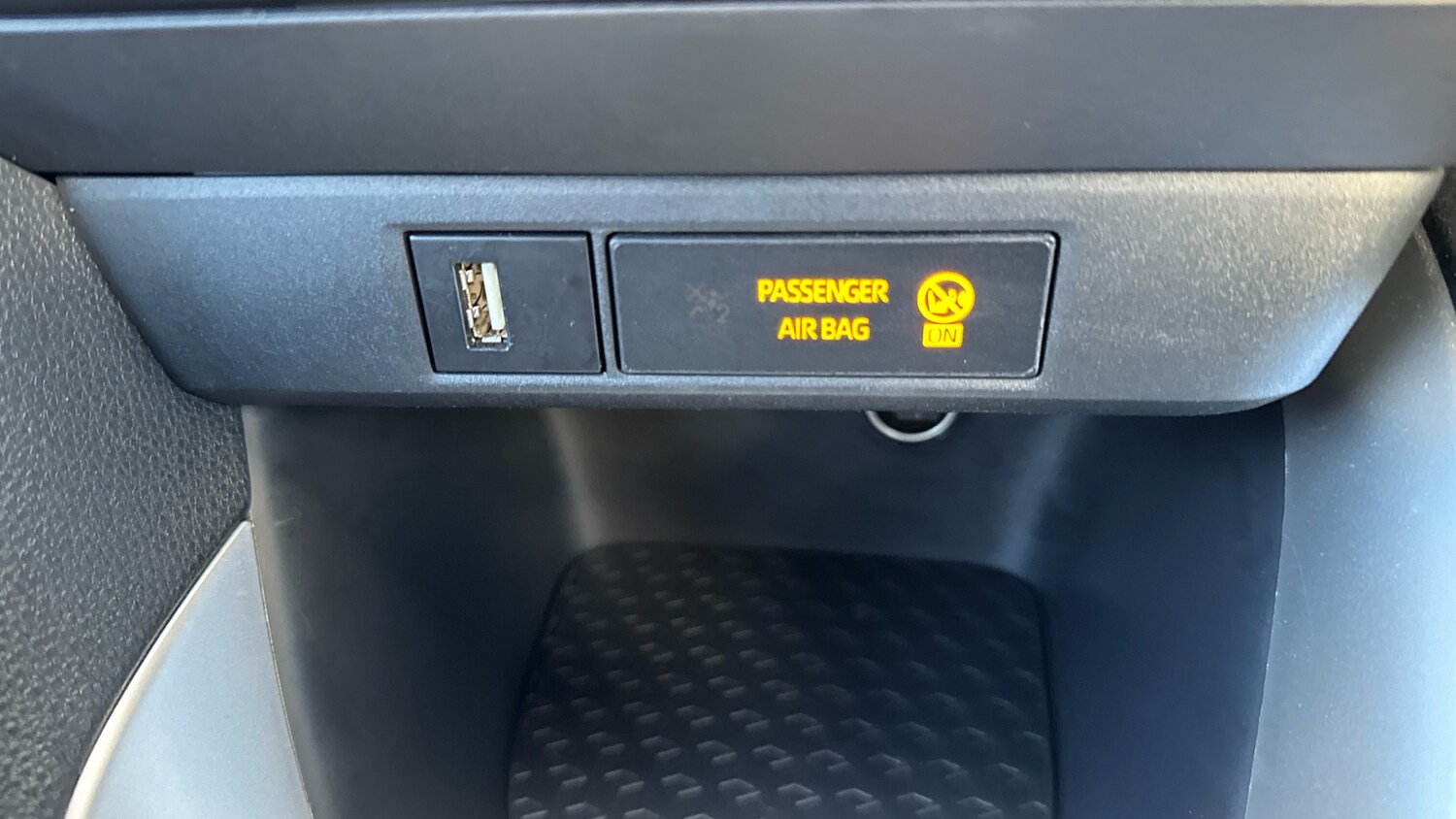 Used Toyota Yaris 2022 for sale - 76637270: Photo 26