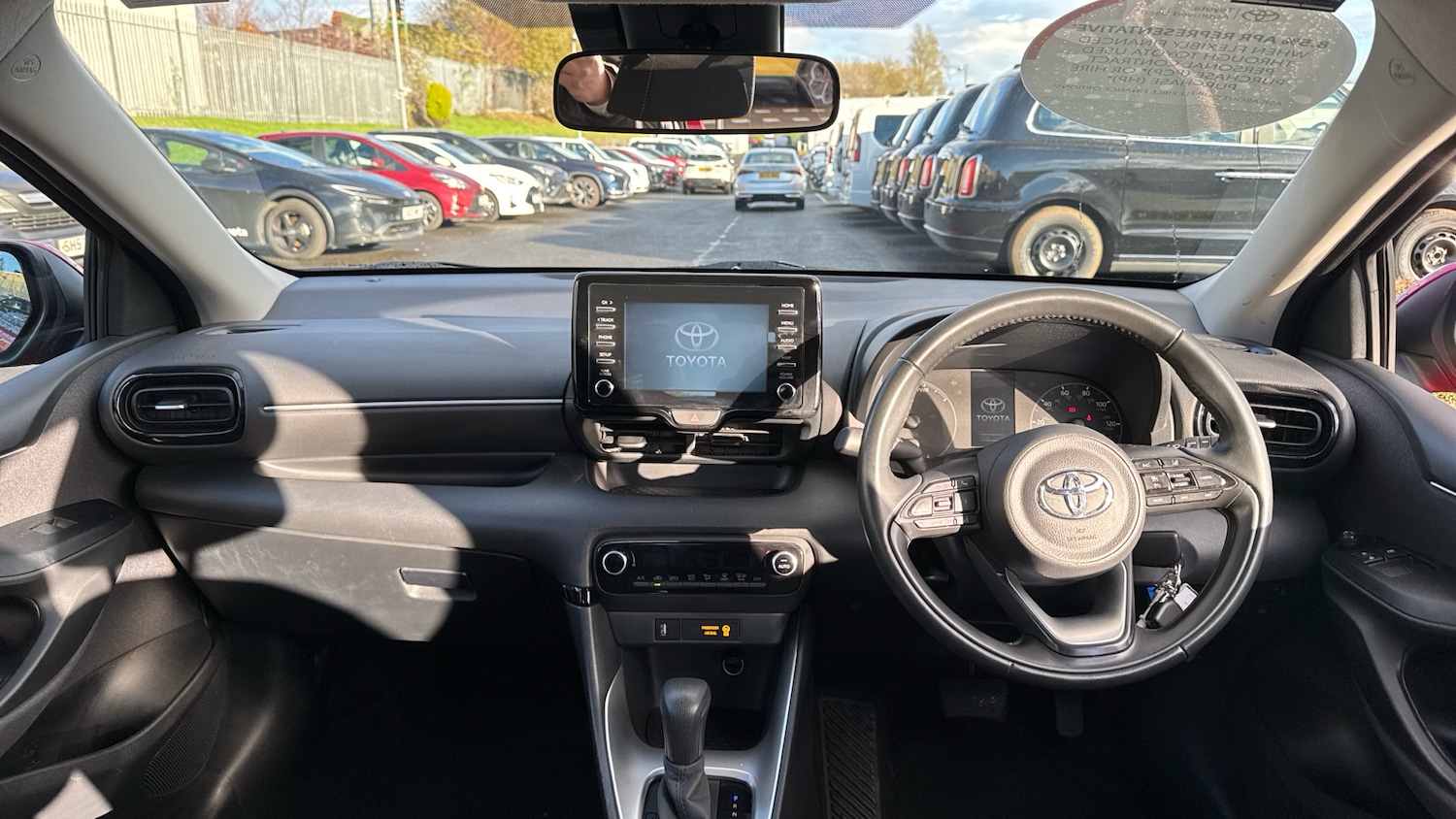 Used Toyota Yaris 2022 for sale - 76637270: Photo 5