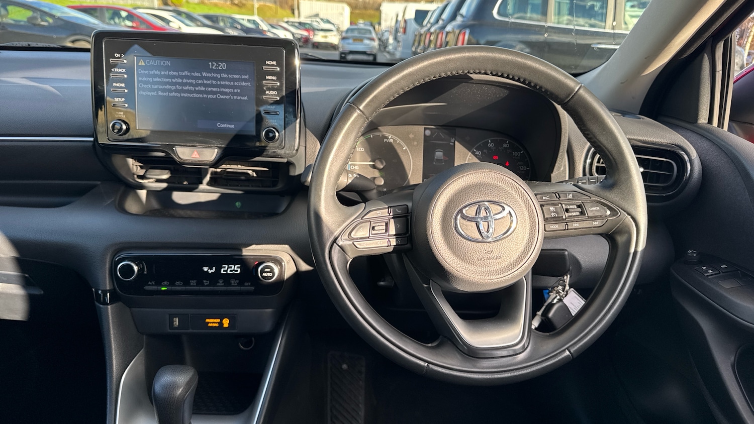 Used Toyota Yaris 2022 for sale - 76637270: Photo 6
