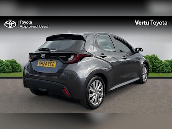 Used Toyota Yaris 2024 for sale - 79150097: Photo