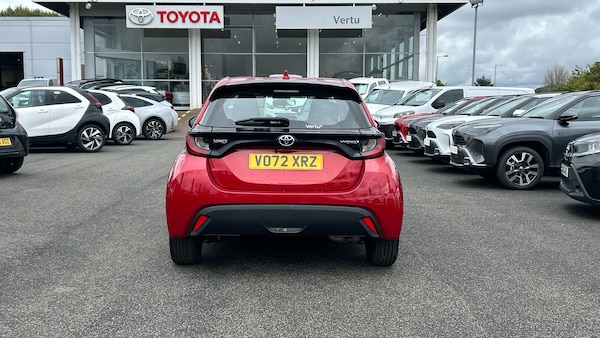 Used Toyota Yaris 2022 for sale - 76299755: Photo 19