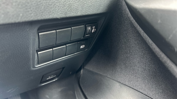 Used Toyota Yaris 2022 for sale - 76299755: Photo 41