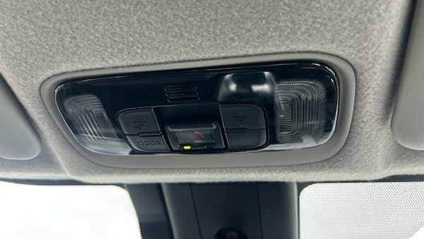 Used Toyota Yaris 2022 for sale - 76299755: Photo 42