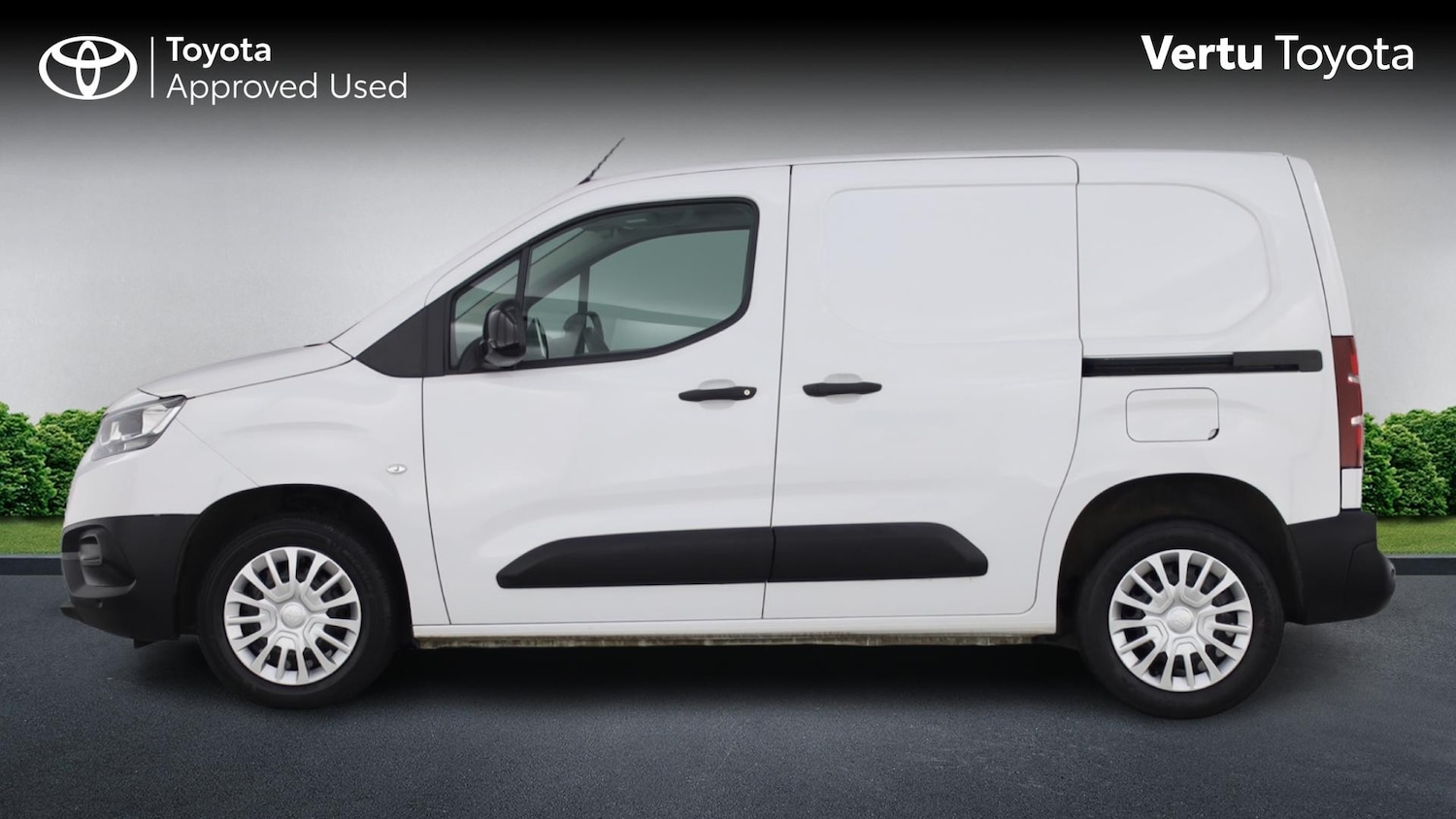 Used Toyota ProAce 2023 for sale - 77640480: Photo 17