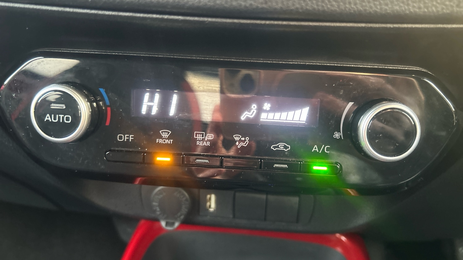 Used Toyota Aygo X 2022 for sale - 76984646: Photo 38