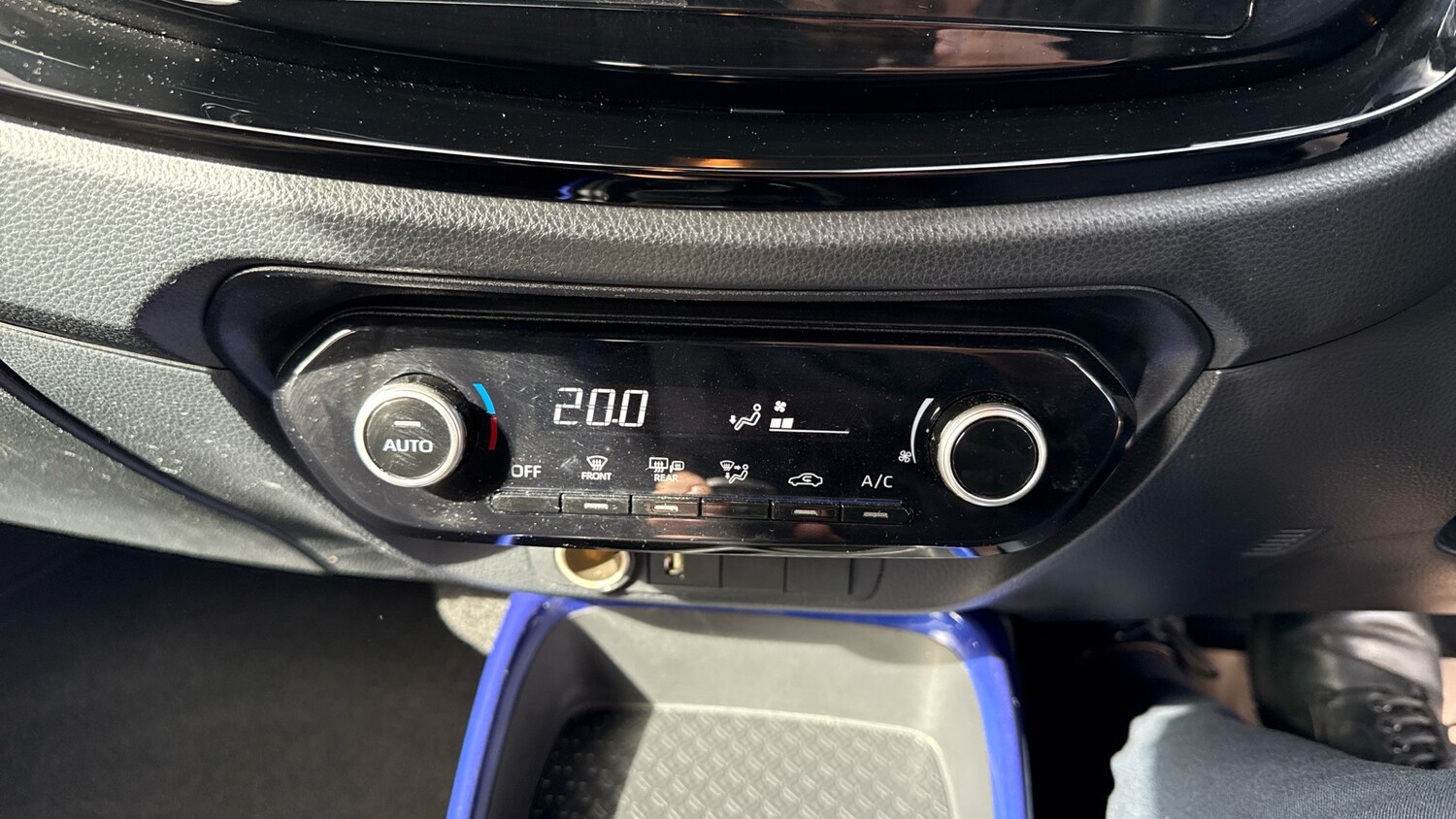 Used Toyota Aygo X 2022 for sale - 78105418: Photo 37