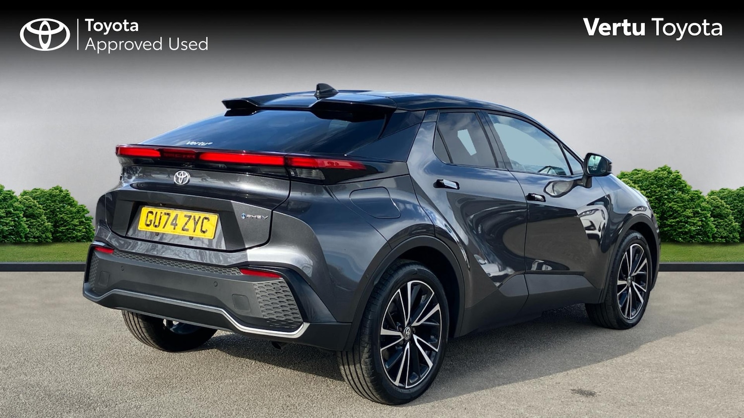 Used Toyota C-HR 2024 for sale - 78150575: Photo 2