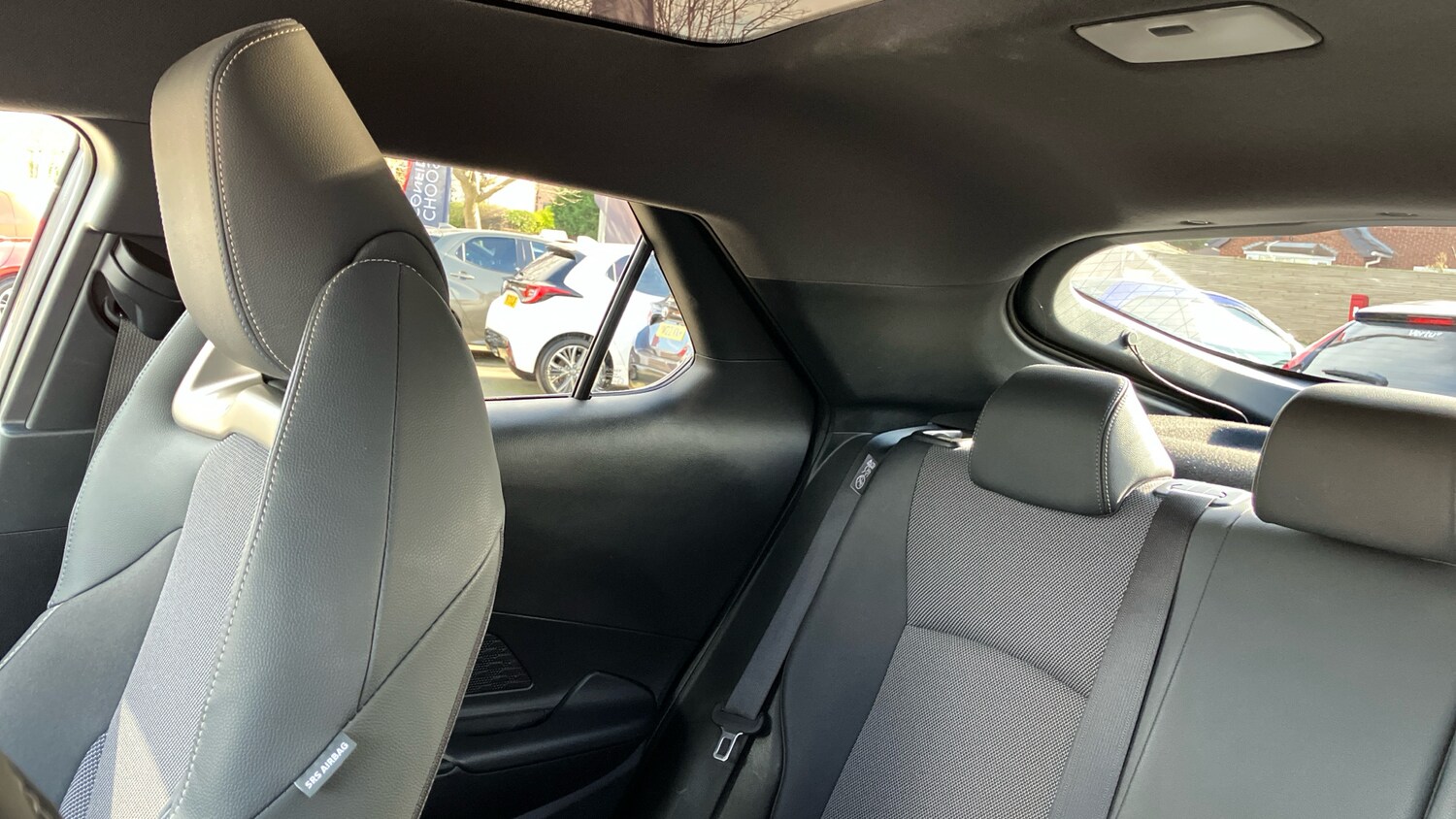 Used Toyota C-HR 2024 for sale - 78150575: Photo 24