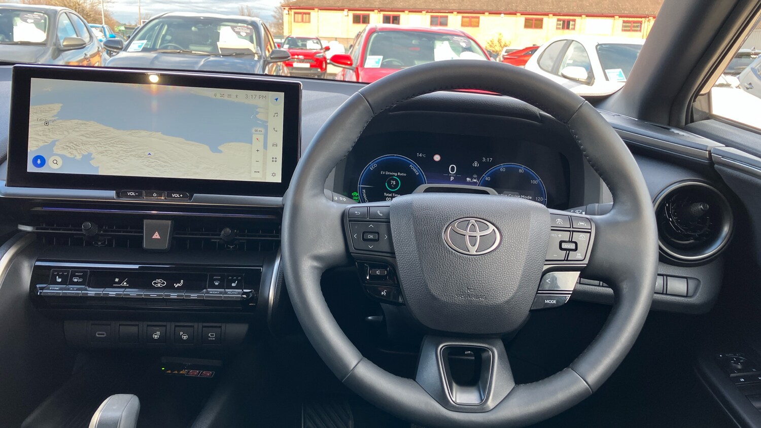 Used Toyota C-HR 2024 for sale - 78150575: Photo 6