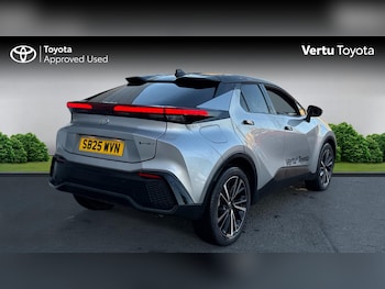 Used Toyota C-HR 2025 for sale - 76340973: Photo