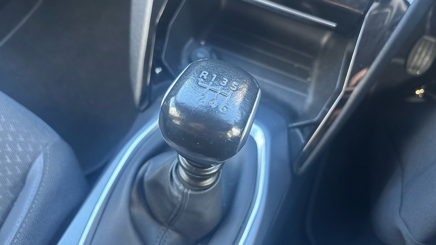 Used Peugeot 2008 2021 for sale - 76427767: Photo 56