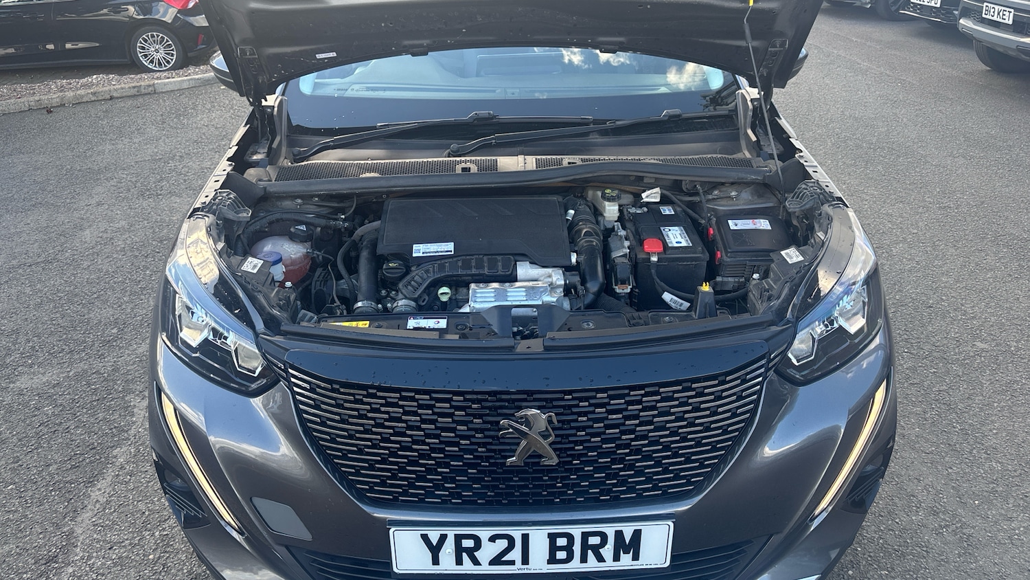Used Peugeot 2008 2021 for sale - 76427767: Photo 8