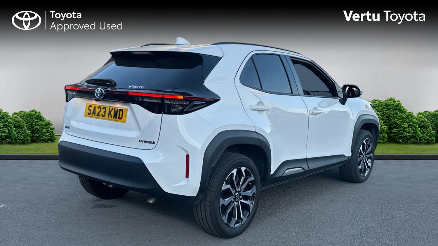 Used Toyota Yaris Cross 2023 for sale - 76133985: Photo 2