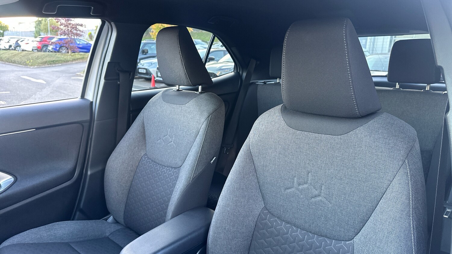 Used Toyota Yaris Cross 2023 for sale - 76133985: Photo 45