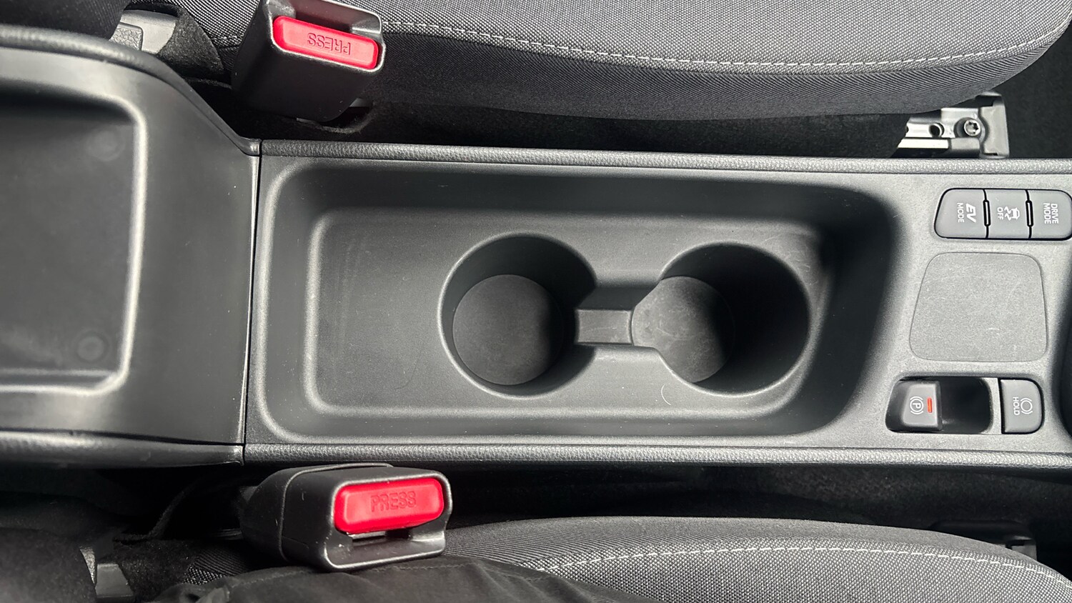 Used Toyota Yaris 2025 for sale - 76706267: Photo 38