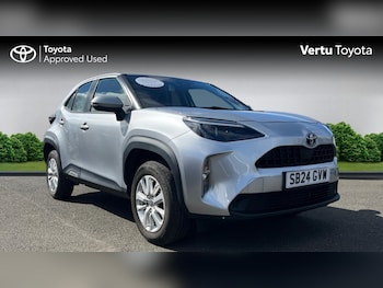 Used Toyota Yaris Cross 2024 for sale - 77917674: Photo