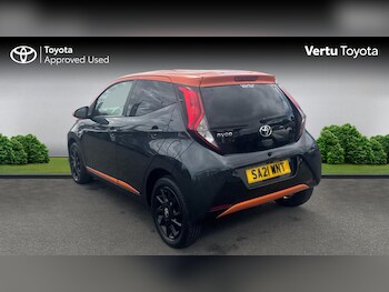 Used Toyota AYGO 2021 for sale - 79382415: Photo