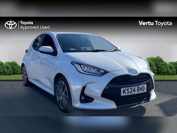 Used Toyota Yaris 2024 for sale - 78592915: Photo