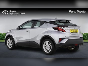Used Toyota C-HR 2023 for sale - 78992417: Photo