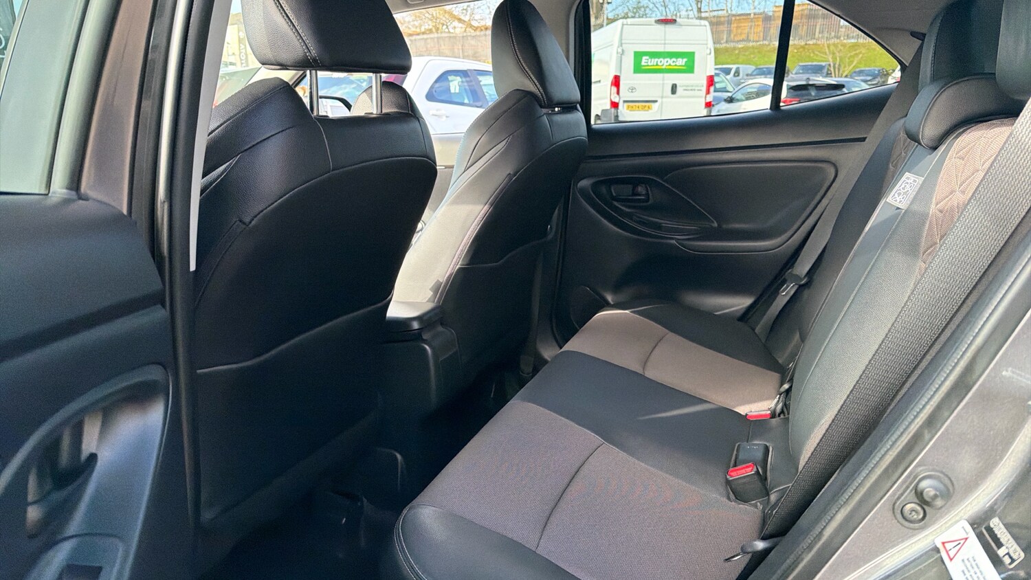 Used Toyota Yaris Cross 2023 for sale - 77945325: Photo 13