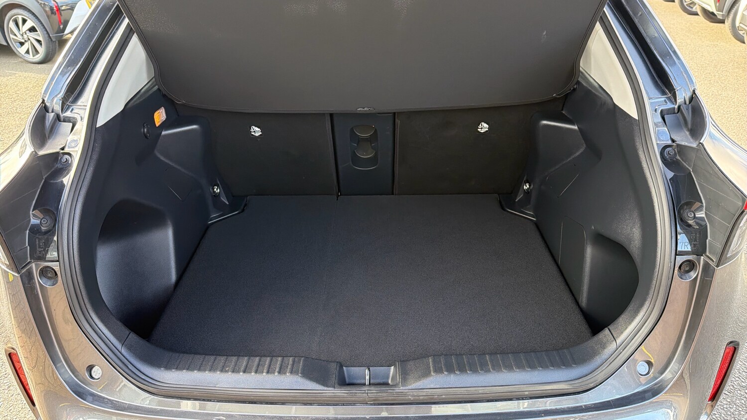 Used Toyota Yaris Cross 2023 for sale - 77945325: Photo 14