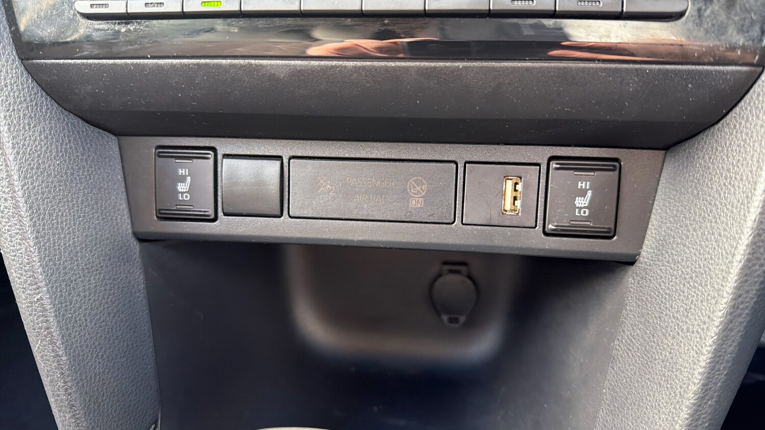 Used Toyota Yaris Cross 2023 for sale - 77945325: Photo 34