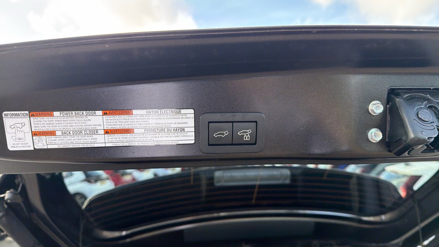 Used Toyota Yaris Cross 2023 for sale - 77945325: Photo 45