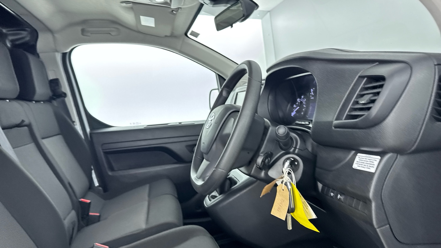 Used Toyota ProAce 2023 for sale - 76598863: Photo 11