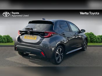 Used Toyota Yaris 2024 for sale - 79813780: Photo