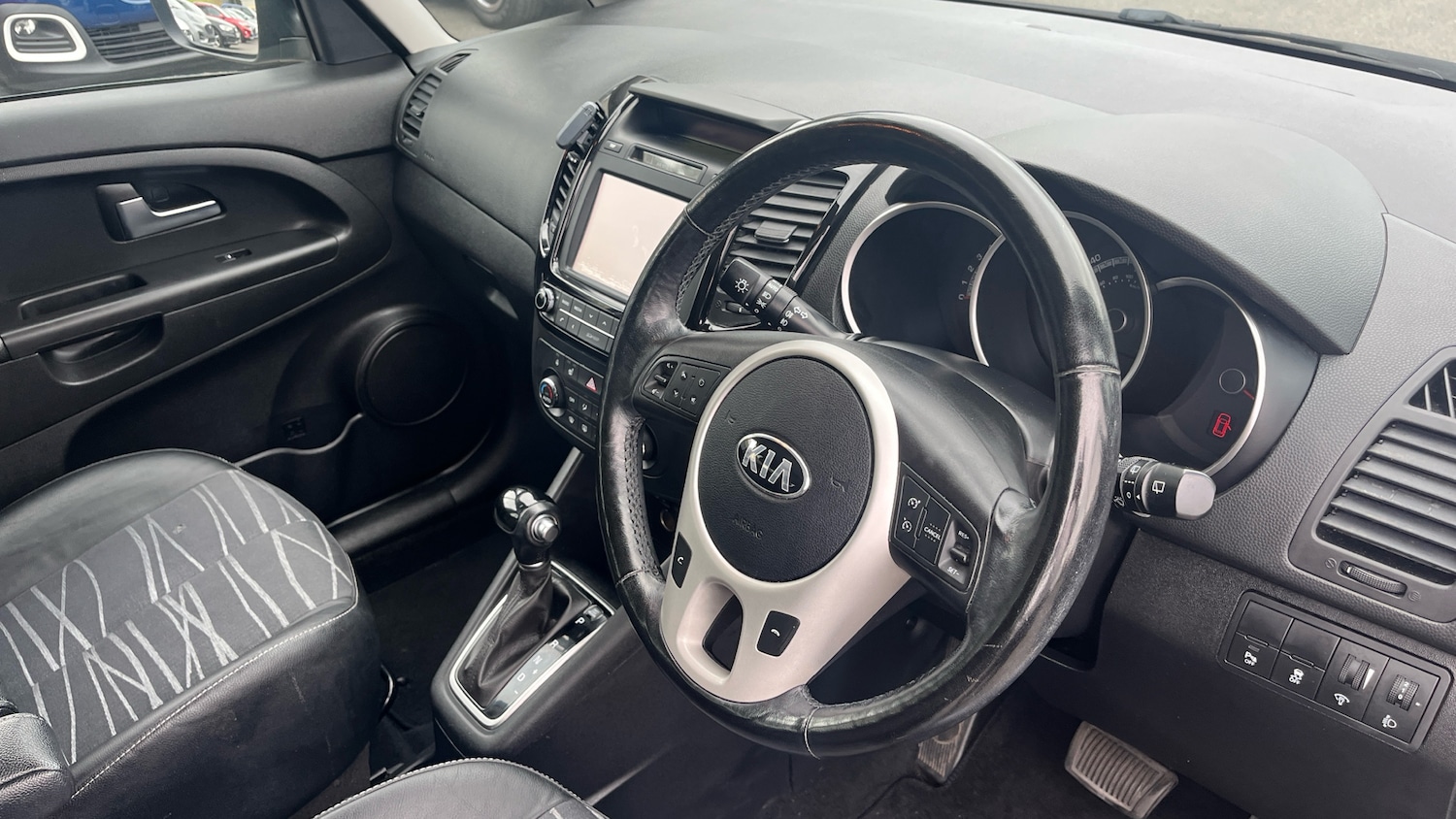Used Kia Venga 2017 for sale - 76181305: Photo 11
