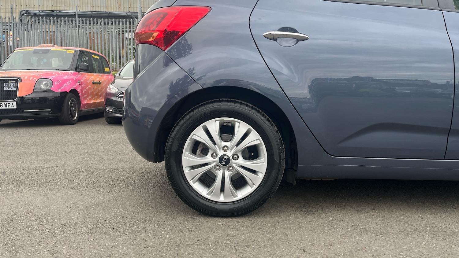 Used Kia Venga 2017 for sale - 76181305: Photo 7