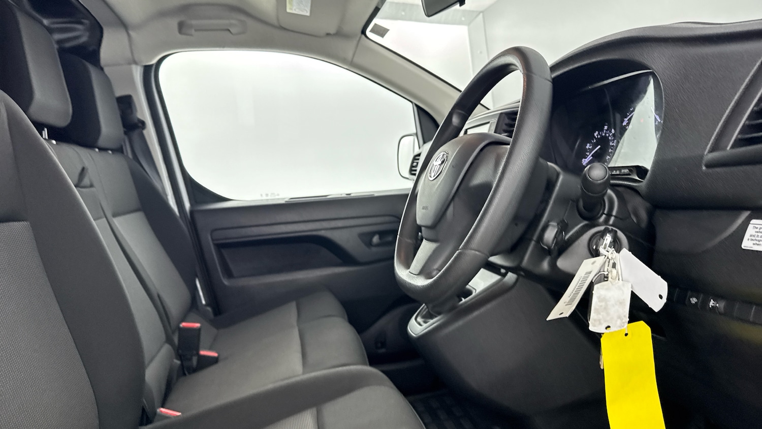 Used Toyota ProAce 2023 for sale - 77337486: Photo 11