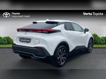 Used Toyota C-HR 2024 for sale - 78365969: Photo