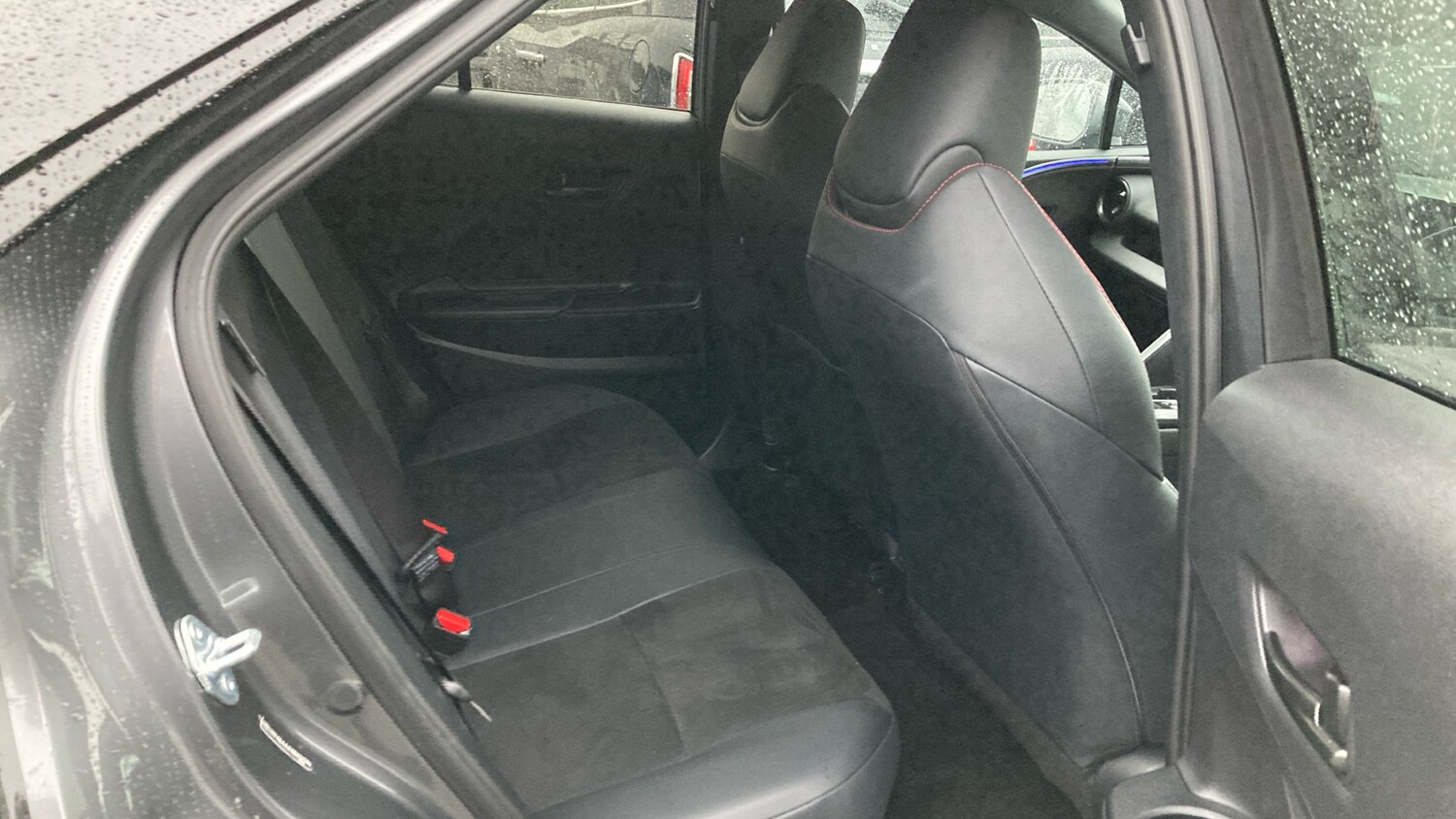 Used Toyota C-HR 2025 for sale - 77336481: Photo 12