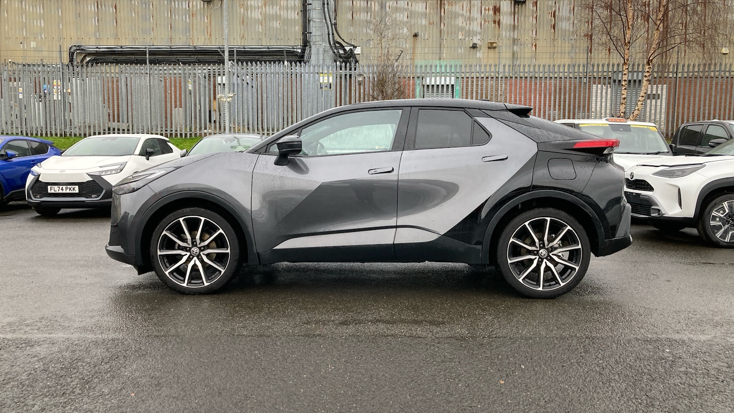 Used Toyota C-HR 2025 for sale - 77336481: Photo 17