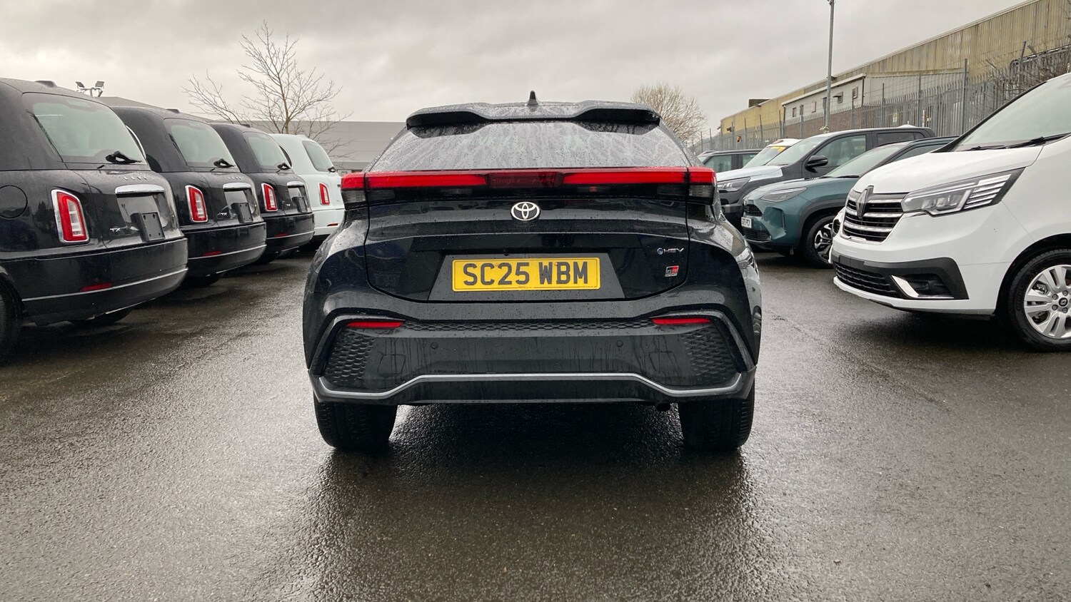 Used Toyota C-HR 2025 for sale - 77336481: Photo 19