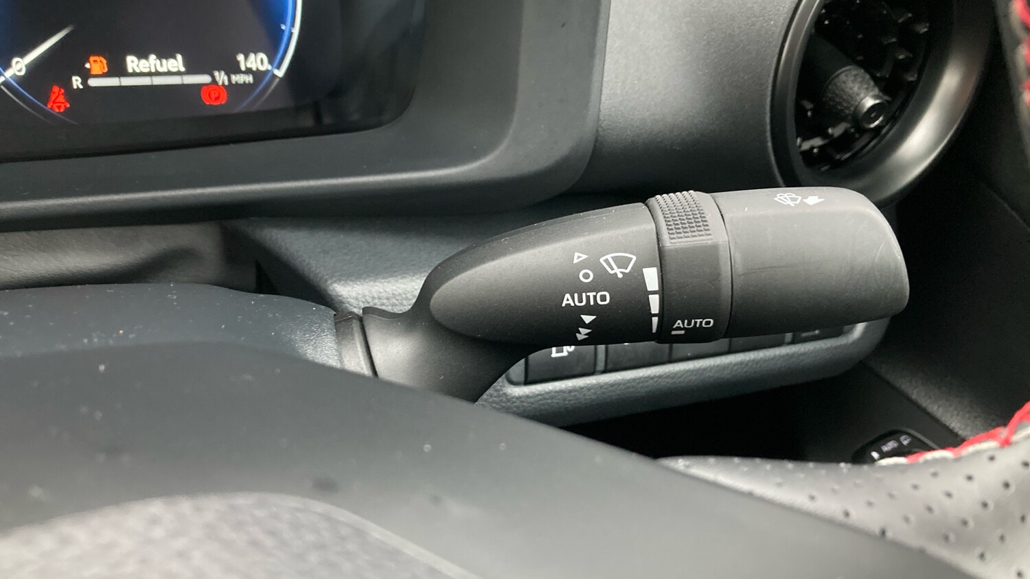 Used Toyota C-HR 2025 for sale - 77336481: Photo 34