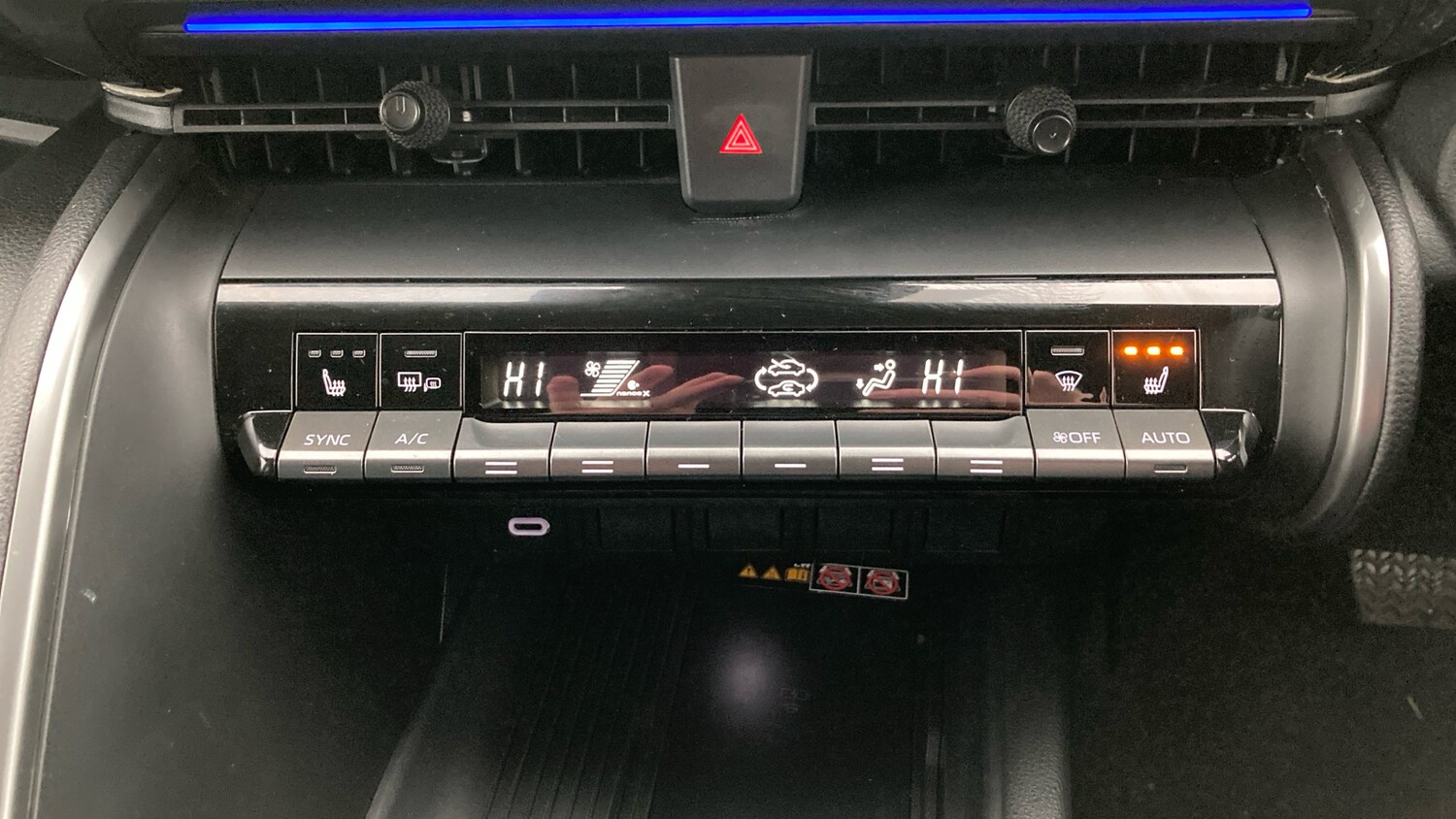 Used Toyota C-HR 2025 for sale - 77336481: Photo 40