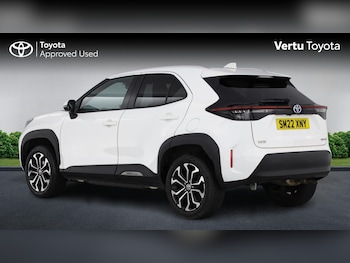 Used Toyota Yaris Cross 2022 for sale - 79354871: Photo