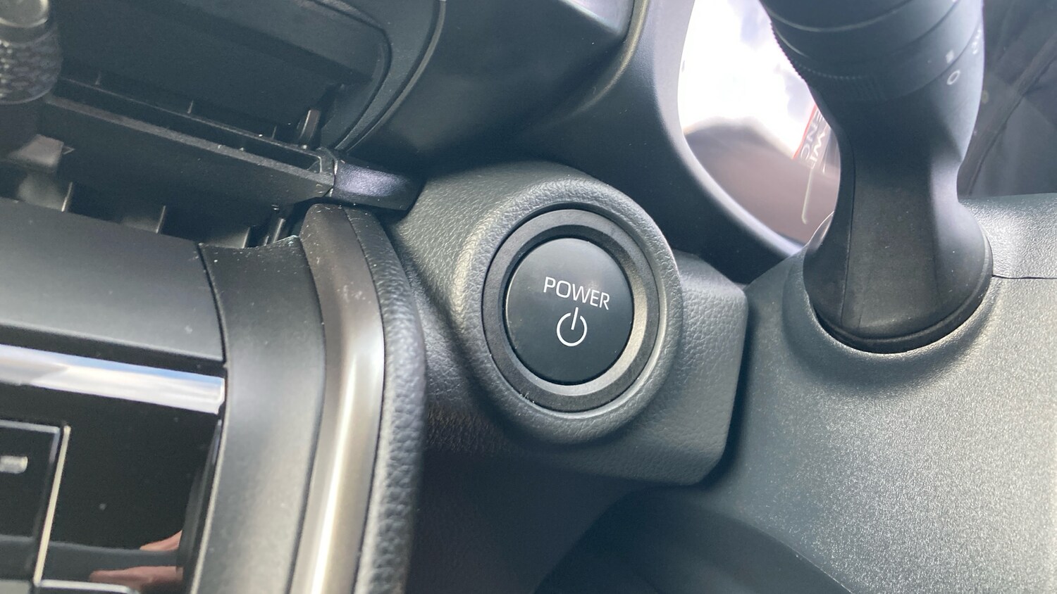 Used Toyota C-HR 2025 for sale - 78162349: Photo 16