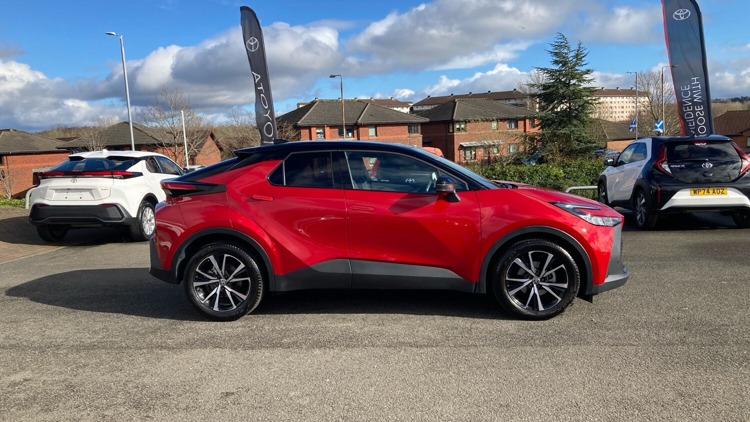 Used Toyota C-HR 2025 for sale - 78162349: Photo 23