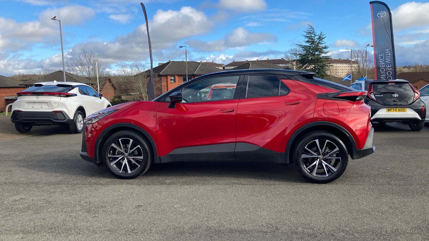 Used Toyota C-HR 2025 for sale - 78162349: Photo 24